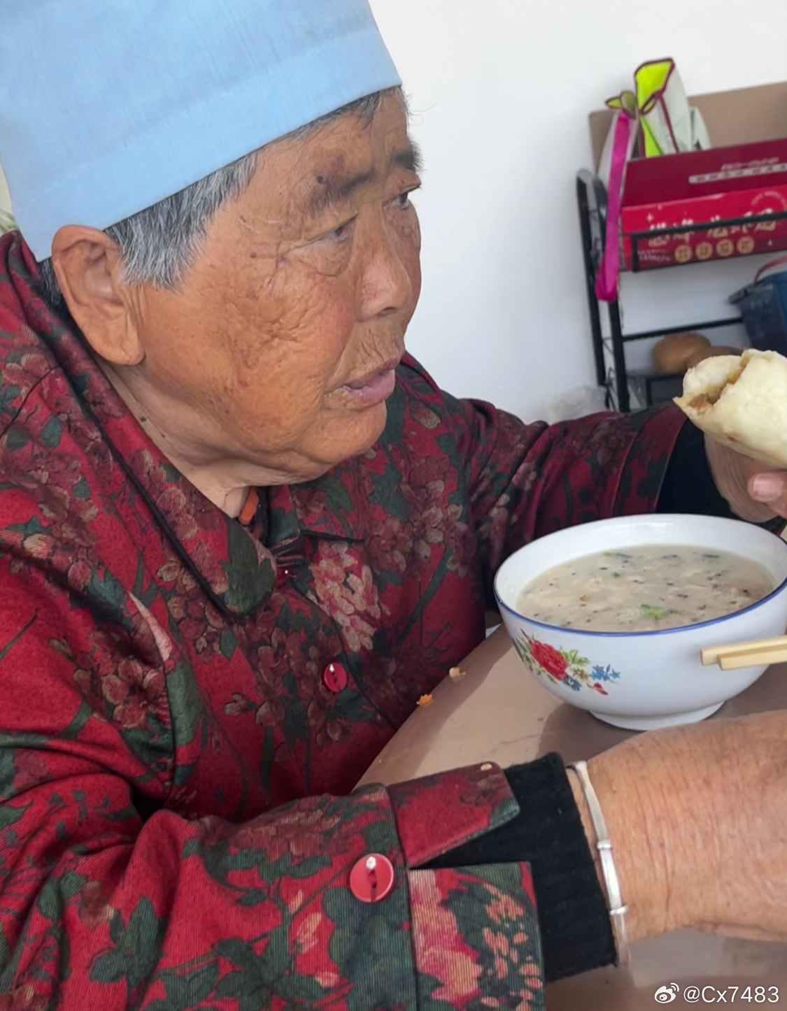 老奶奶干饭时间的新篇章，美食之旅继续启程